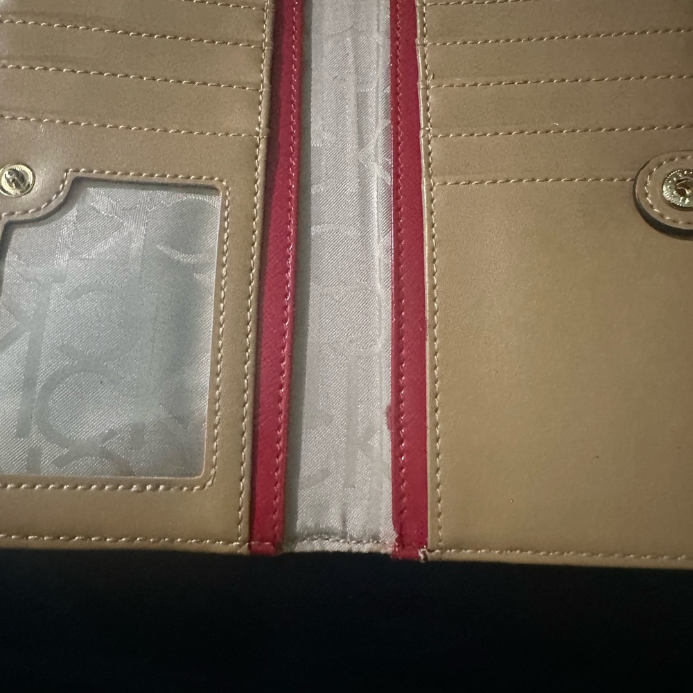 Brown Monogram Zip Wallet - Picture 2 of 3